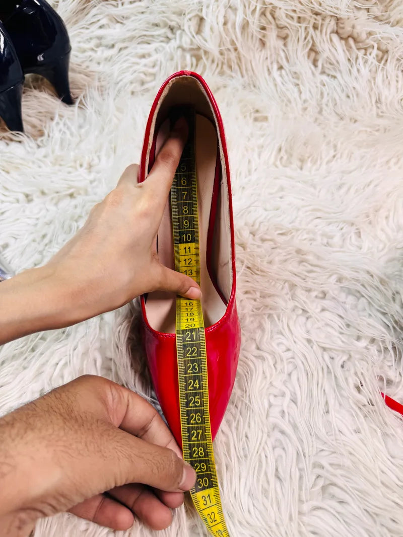 Pumps Style Red Heel