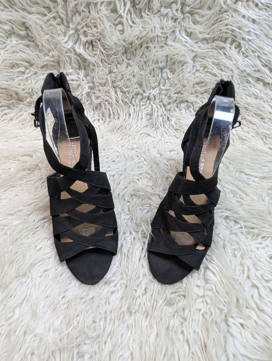 CHRISTIAN SIRIANO FOR PAYLESS black pencil heel