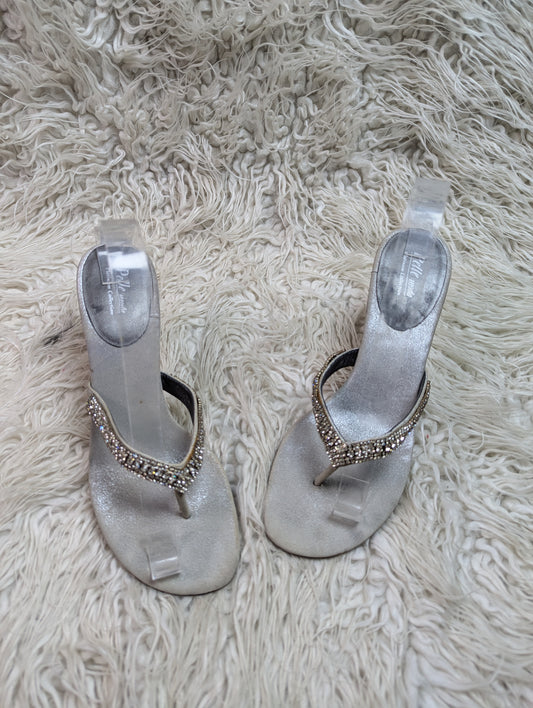Pelle Moda silver heel