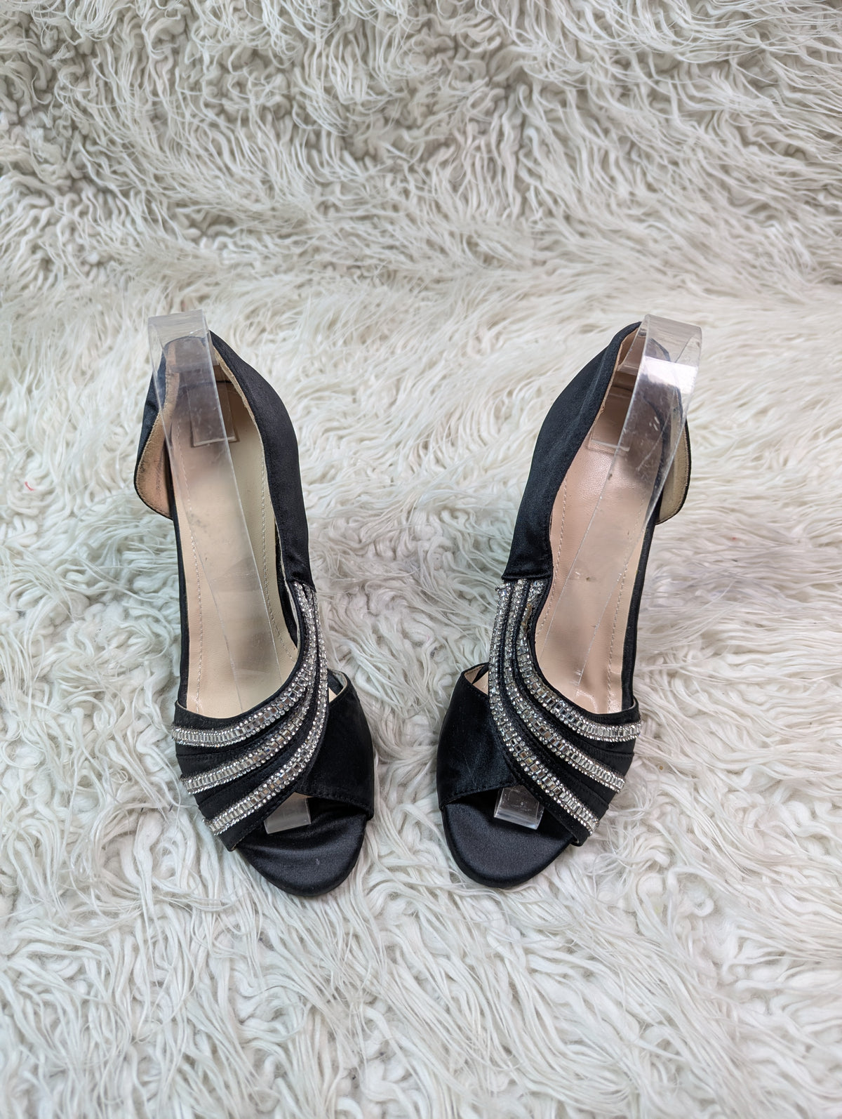 Stones upper Black pencil heel