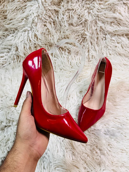 Pumps Style Red Heel