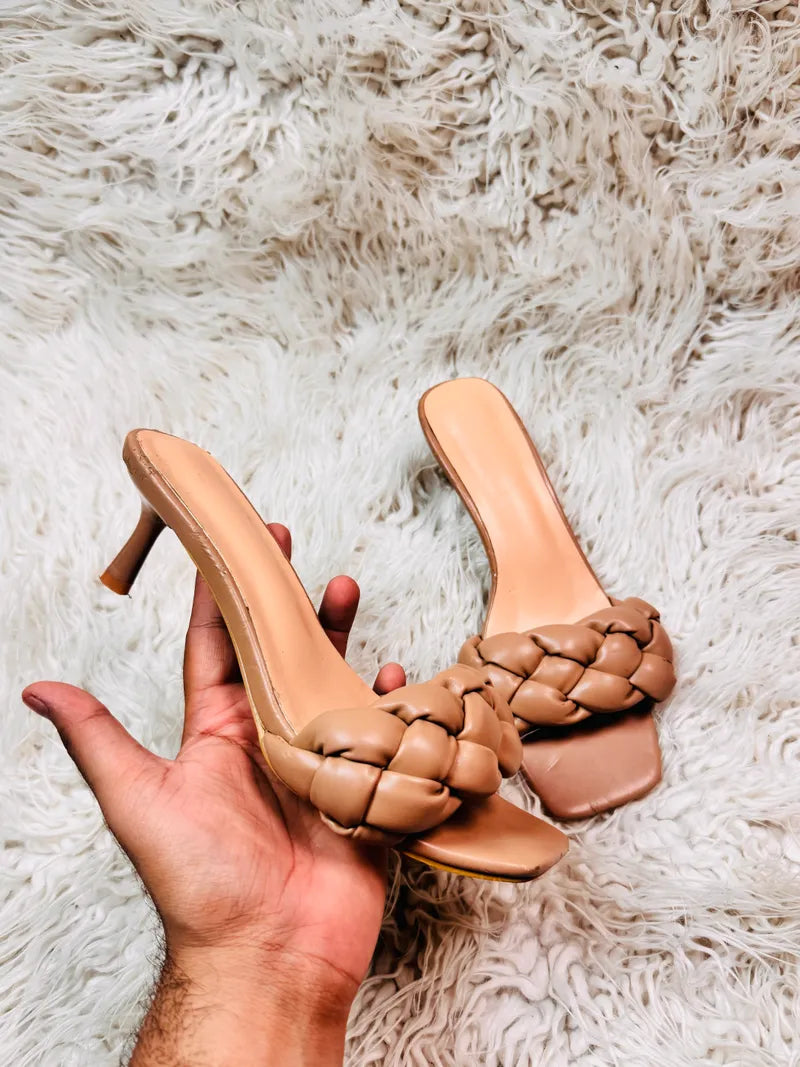 Pinkish Fawn  Heel