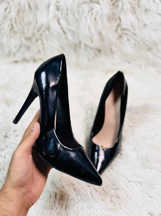 New look black pump Heel