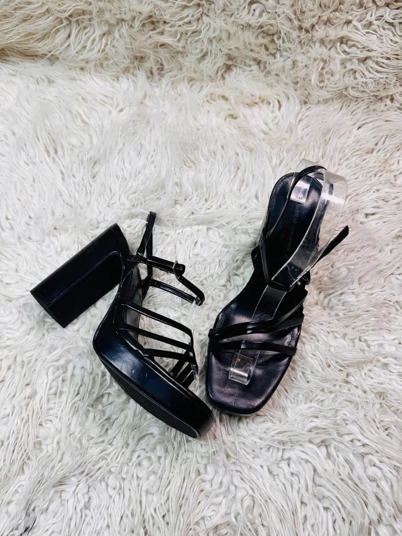Pull & Bear Black Heel