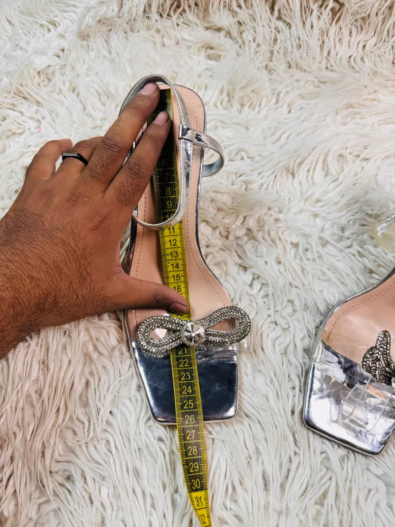 Silver heel