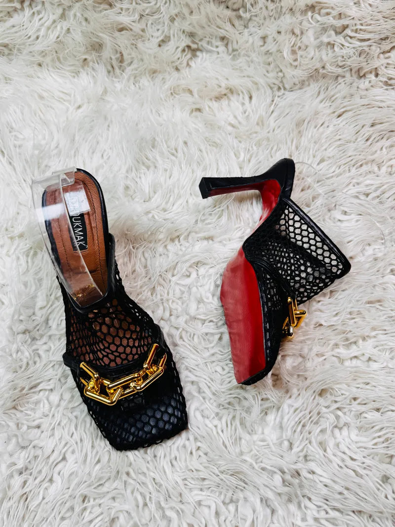 DukMak Black Net Heel
