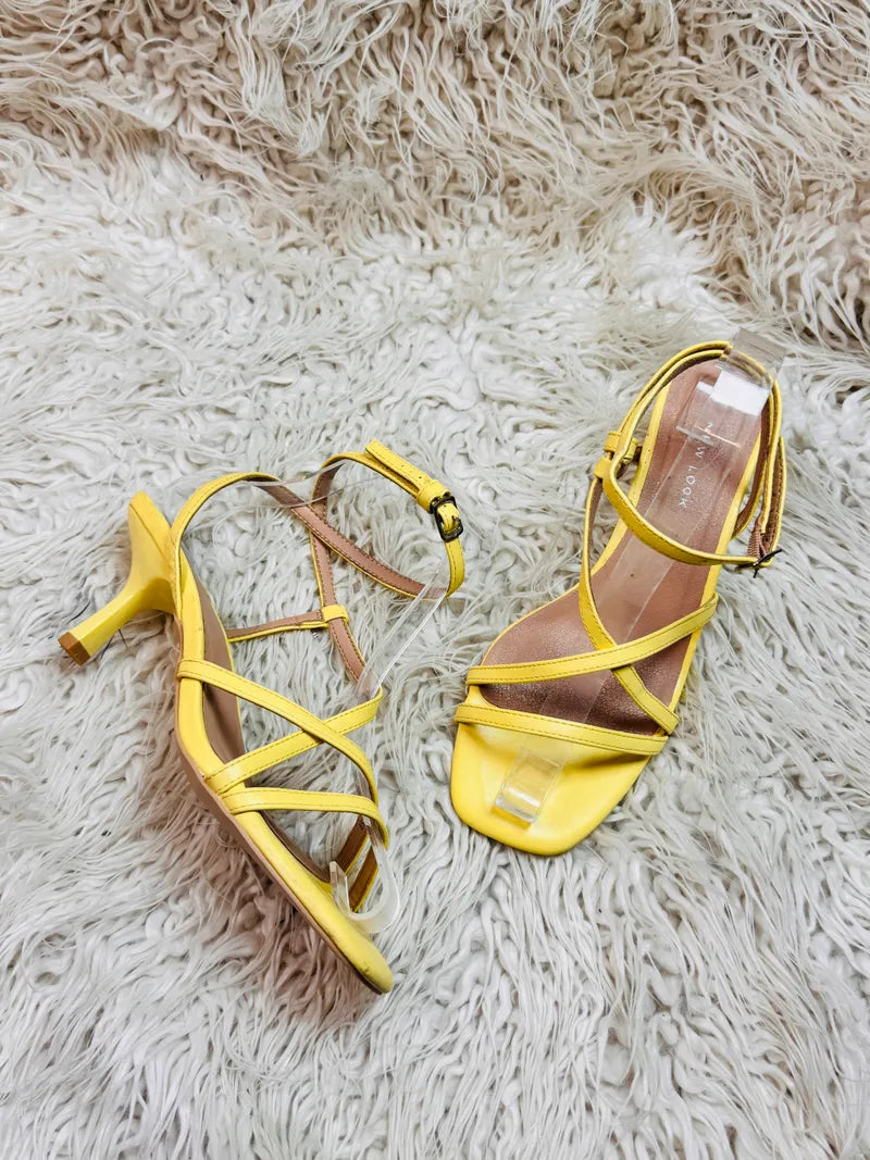 New Look Light yellow Heel