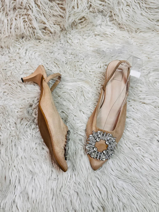 Max heel fawn