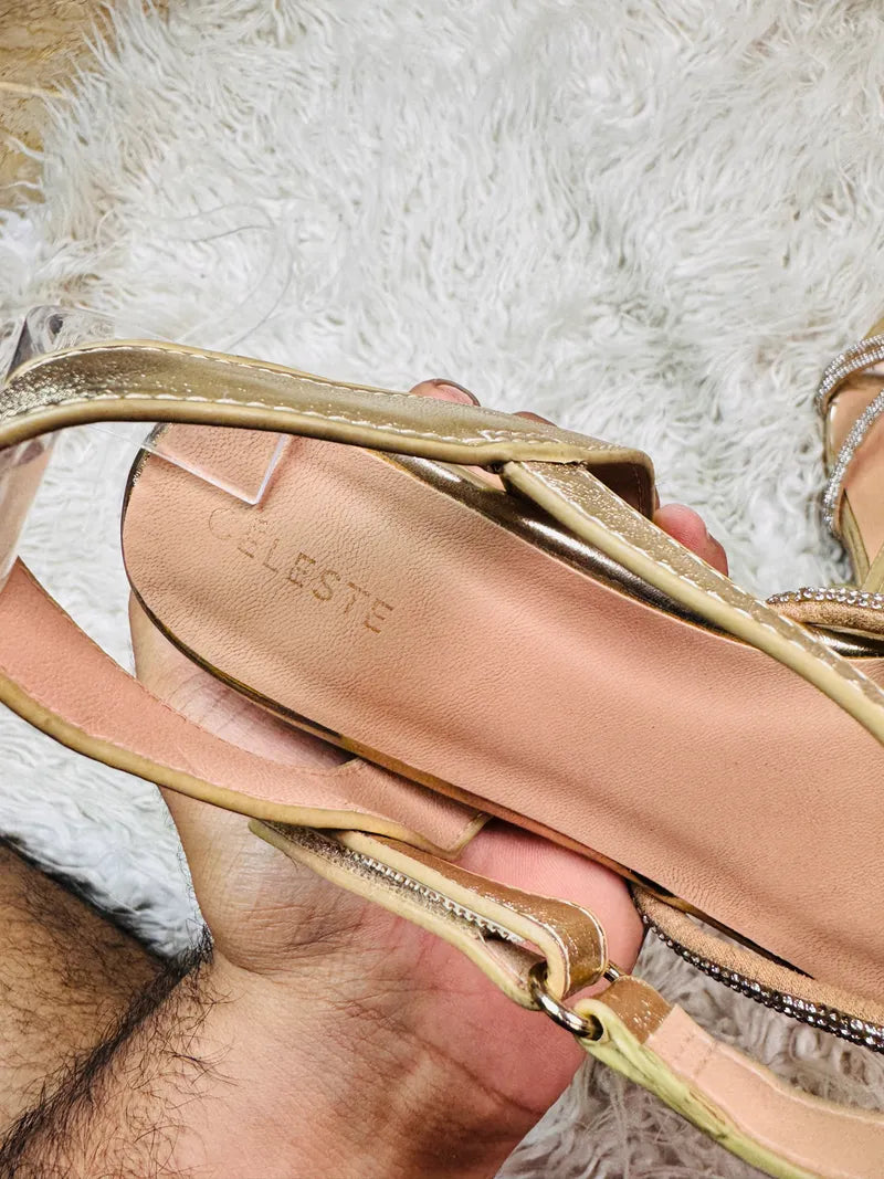 Celeste golden heel
