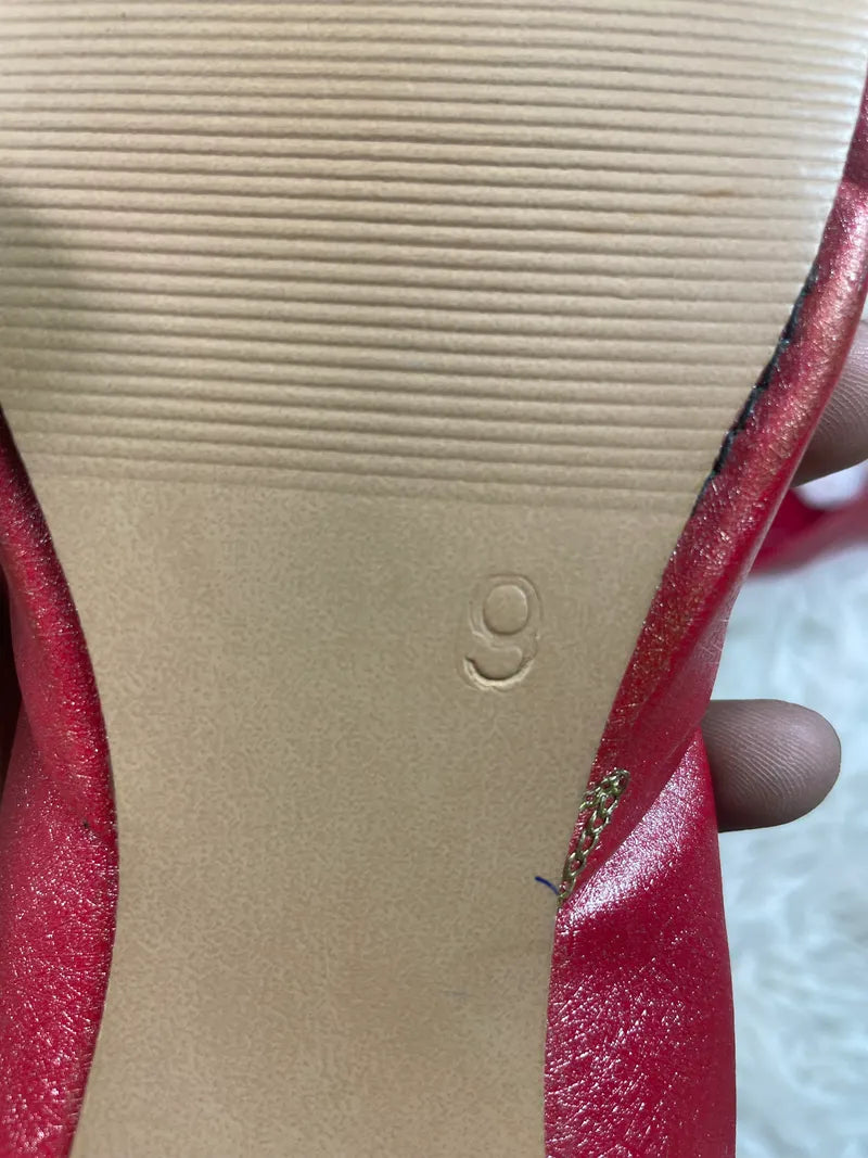 Embroidered Red khusa By Khaadi