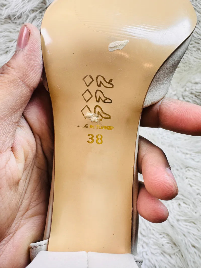 Fawn Heel