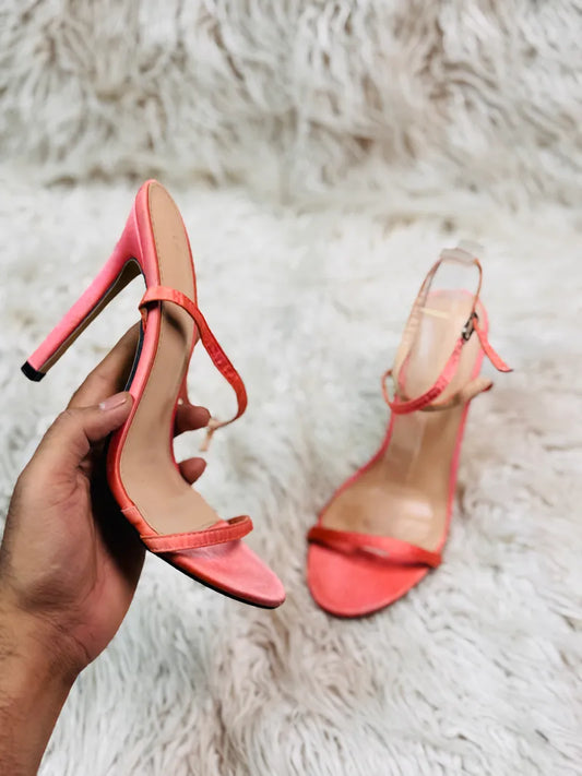 Sheln pink heel