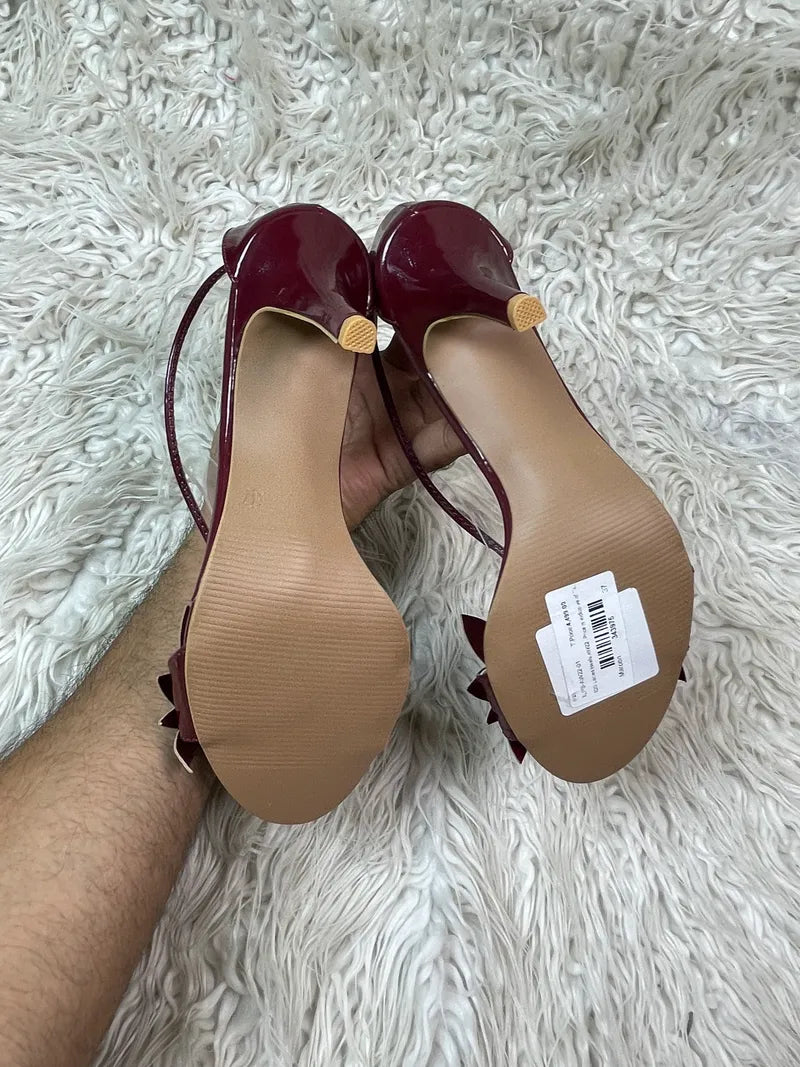 Ideas (Factory leftover) Maroon heel