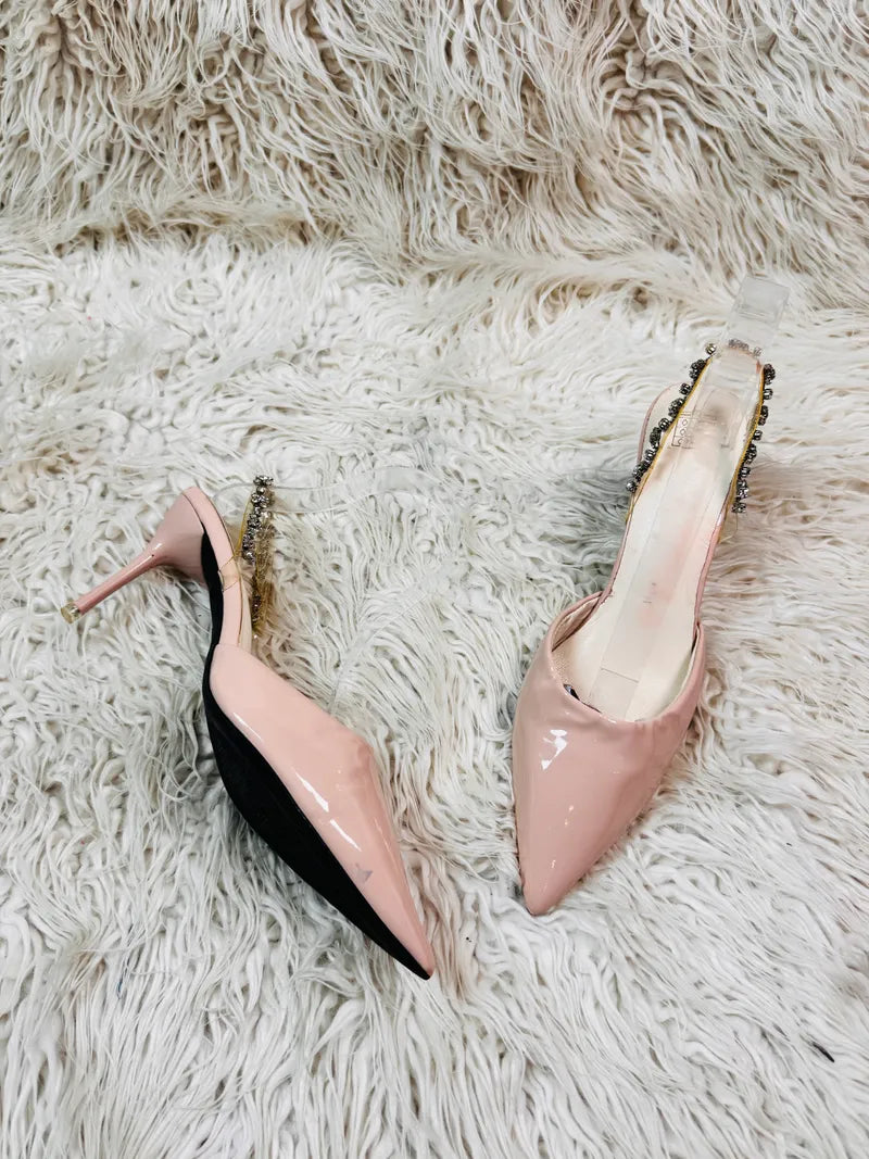 Light pink pump style pencil heel