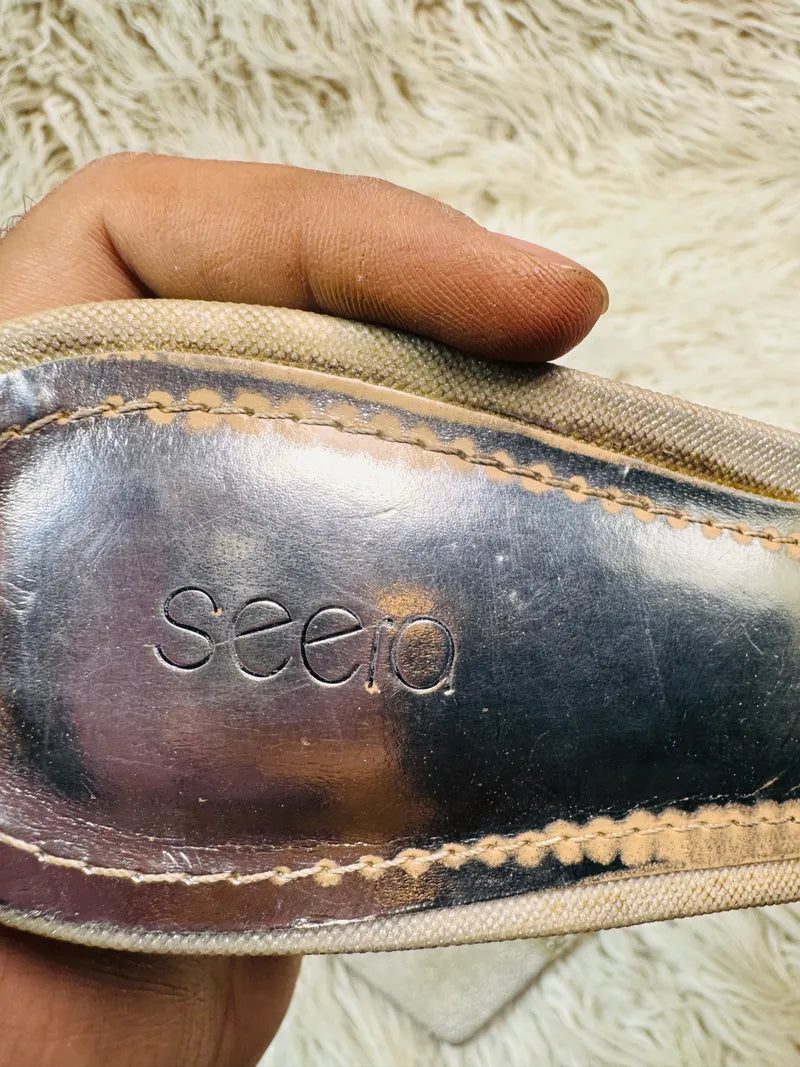 Seera silver heel