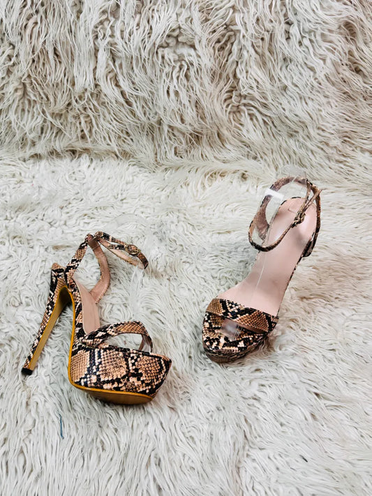 Snake Style Pencil Heel