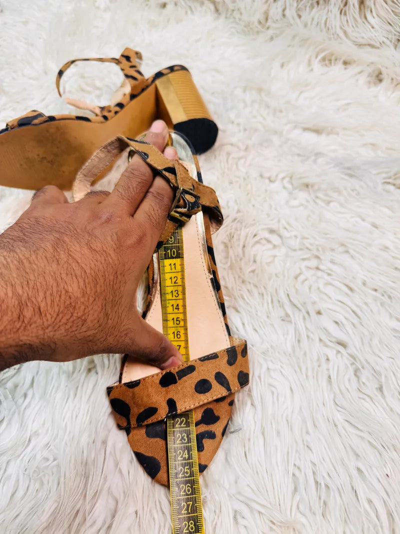 River island Cheetah print heel