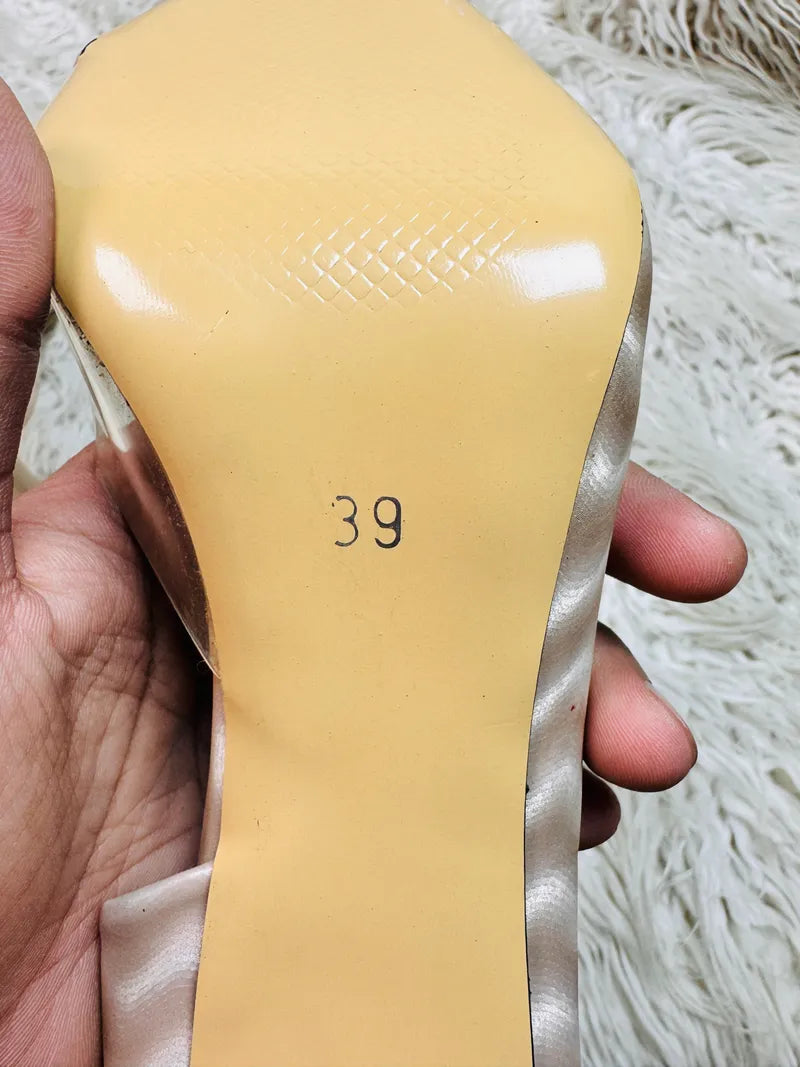 LUCIBELLA Heel
