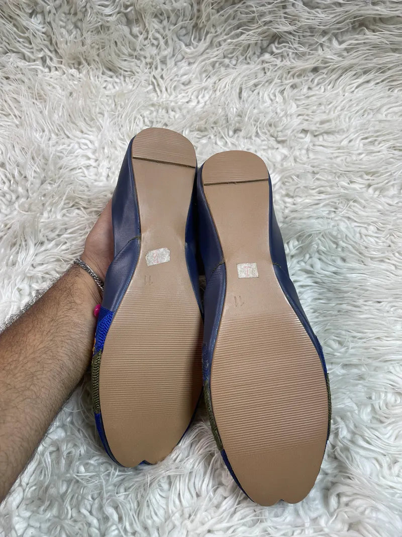 Embroidered khusa Dark Blue Kaaj by Ideas