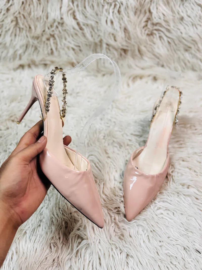 Light pink pump style pencil heel