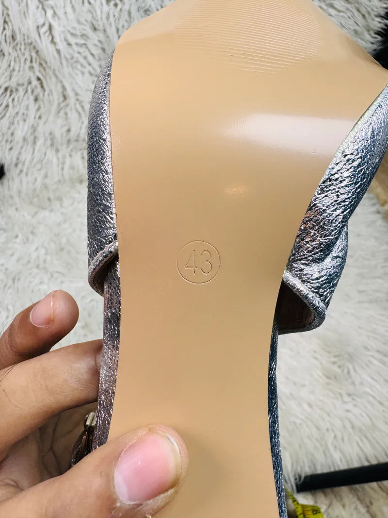 Silver Heel