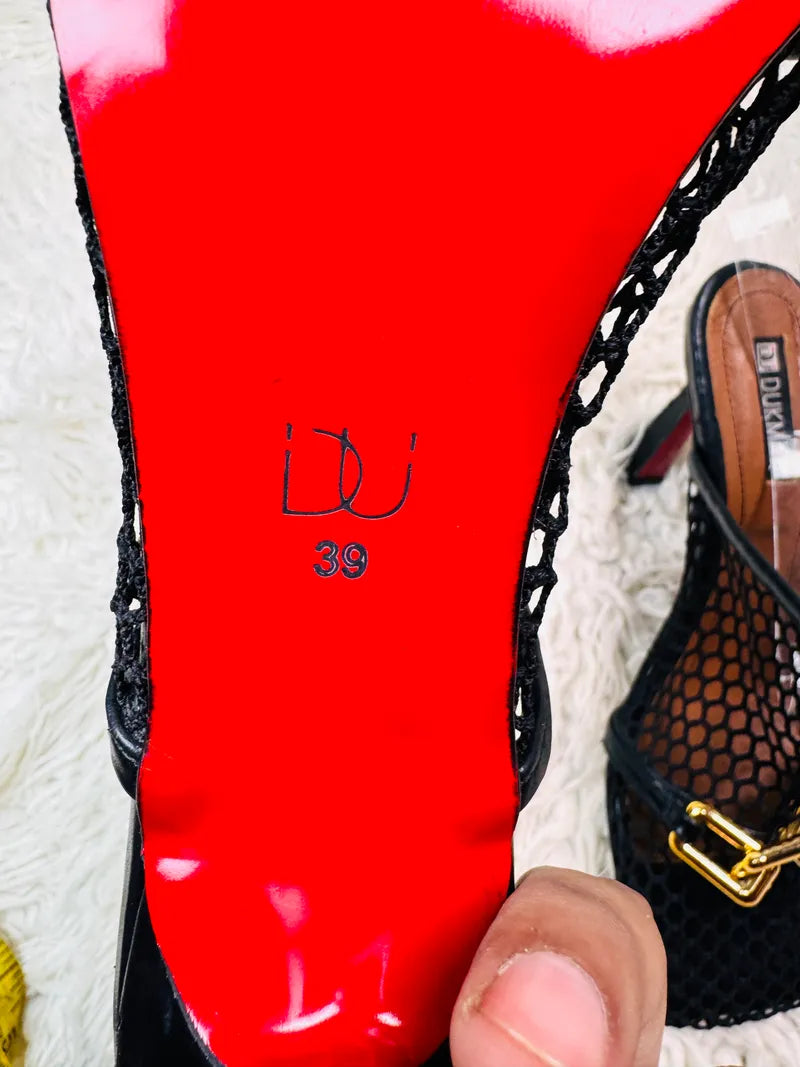 DukMak Black Net Heel