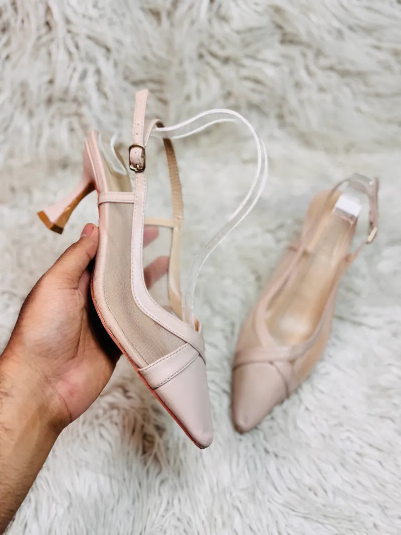 Fawn heel pumps style