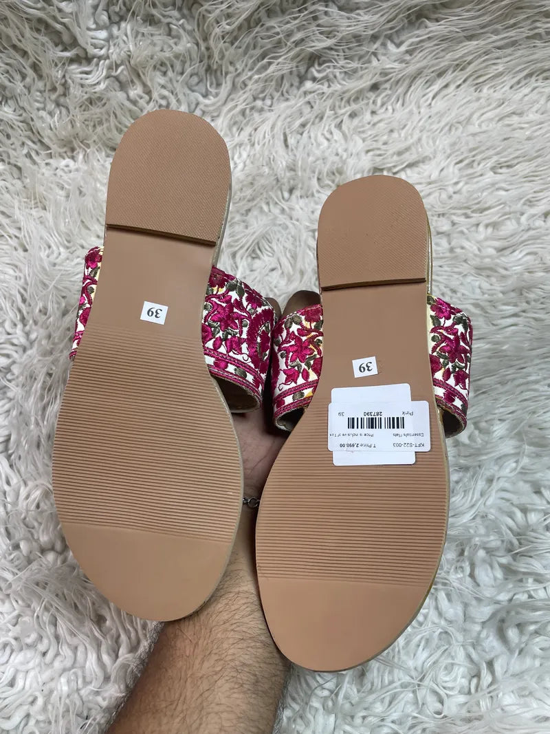 Shocking pink embroidered Flat Kaaj by ideas