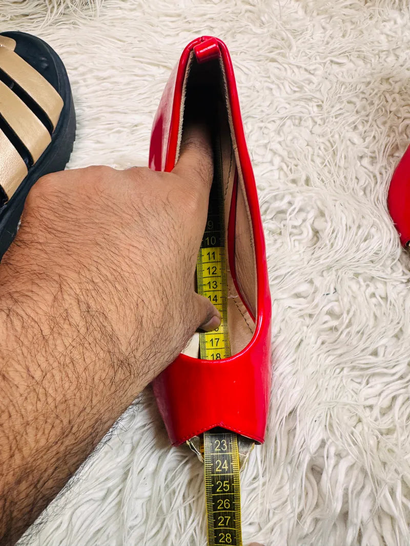 Red Heel pumps Style
