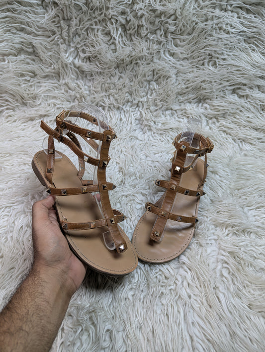 Evenaodd gold Flat sandal