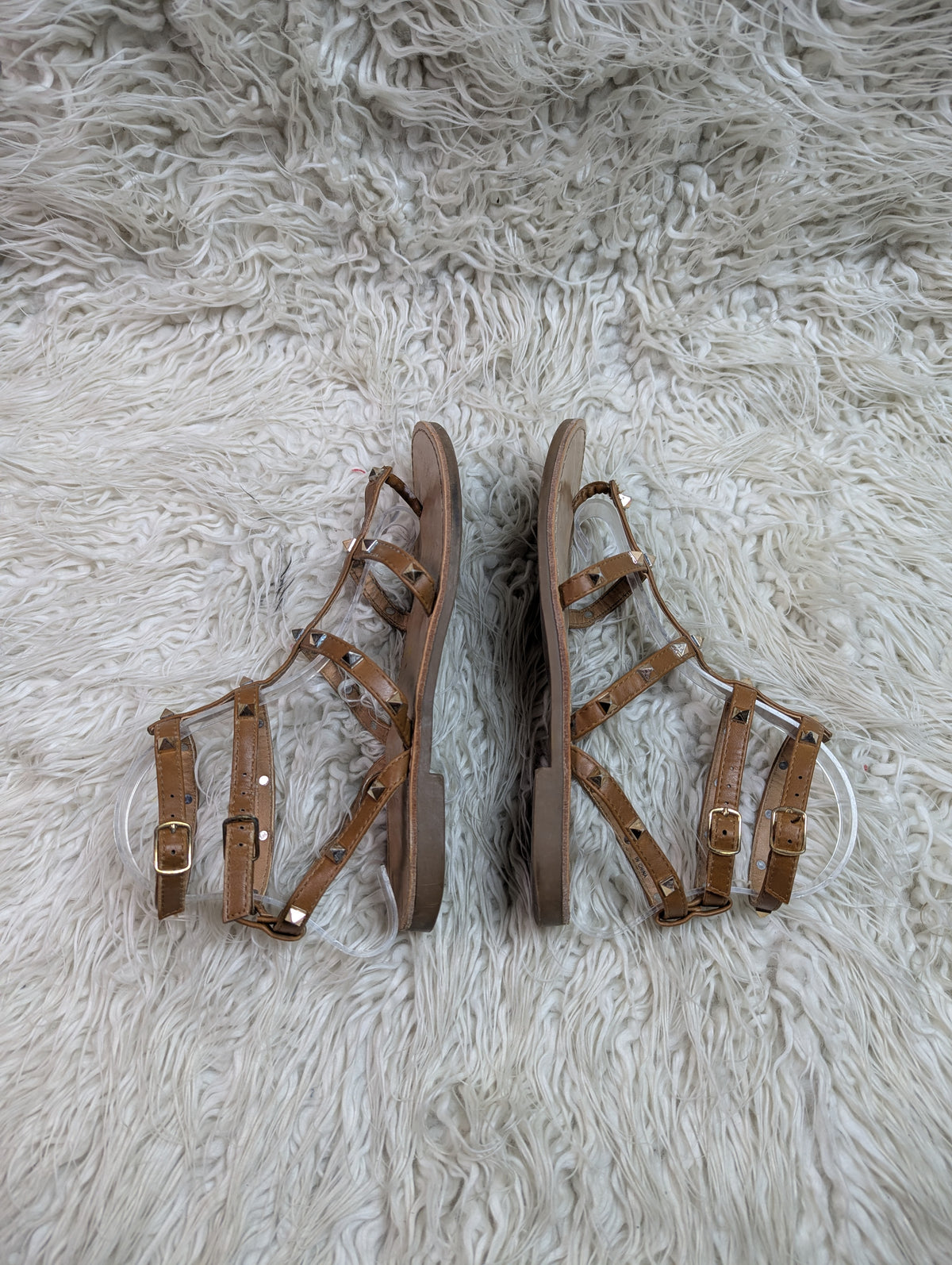 Evenaodd gold Flat sandal