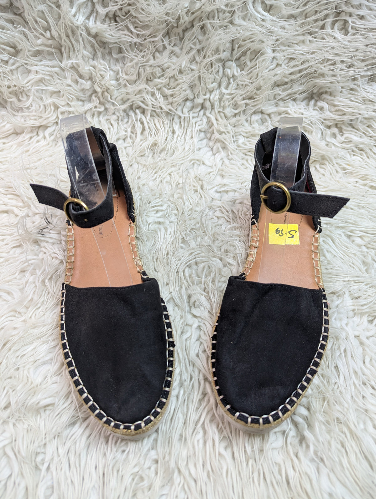 Time and Tru women's espadrille shoes with a memory foam insole