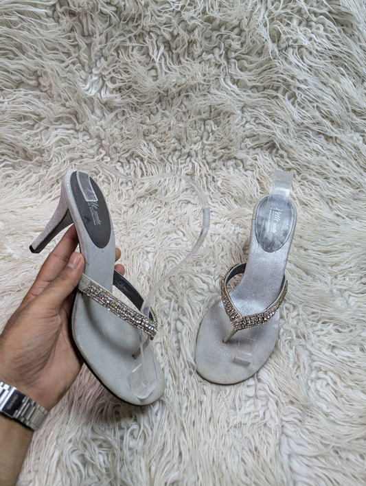 Pelle Moda silver heel