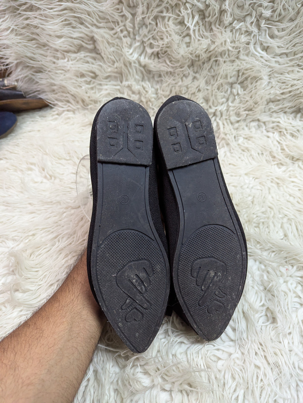 Black pumps soft insole