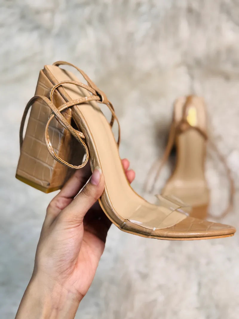 Pretty little things (39)