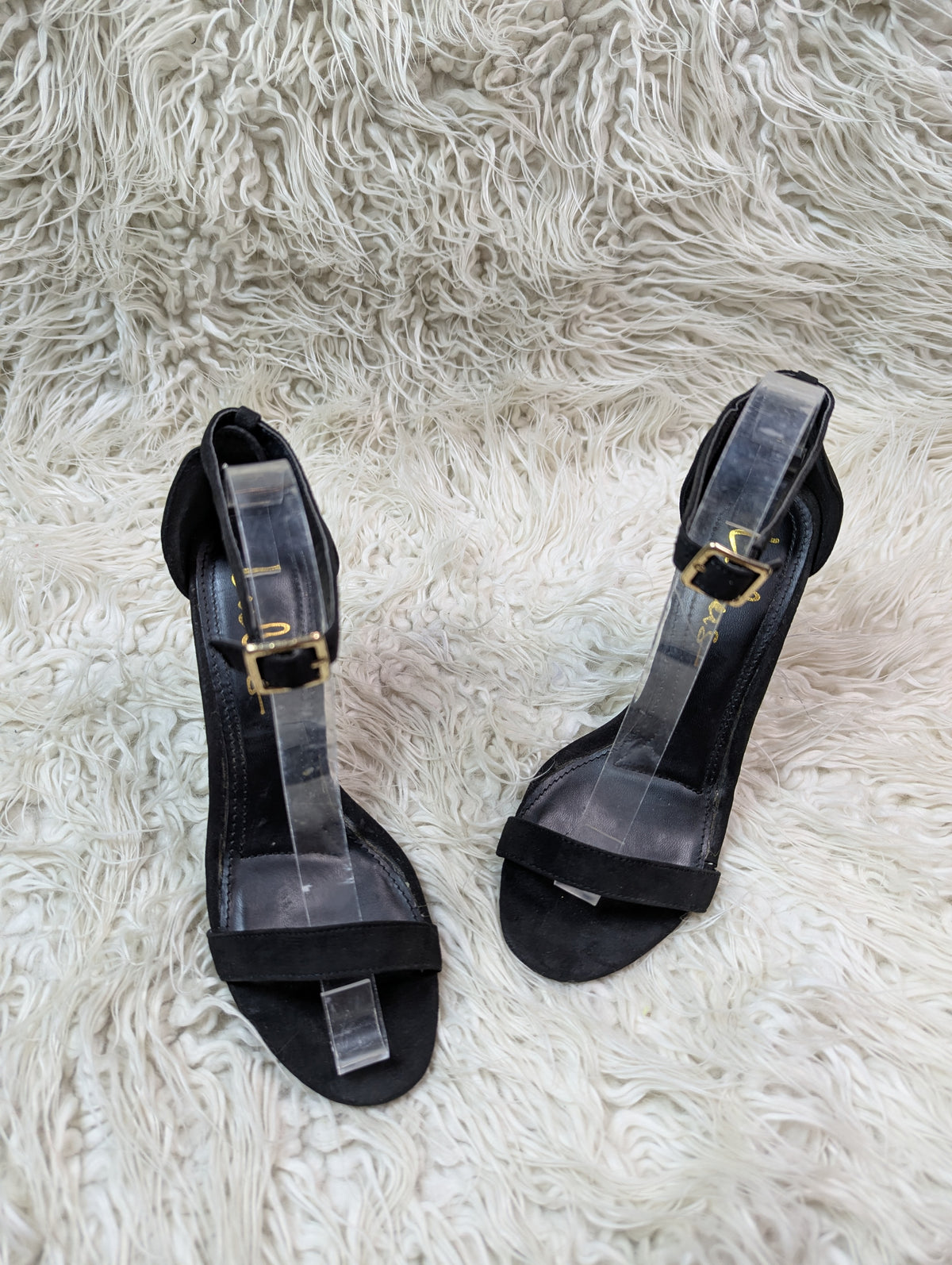 Lulus Black pencil heel