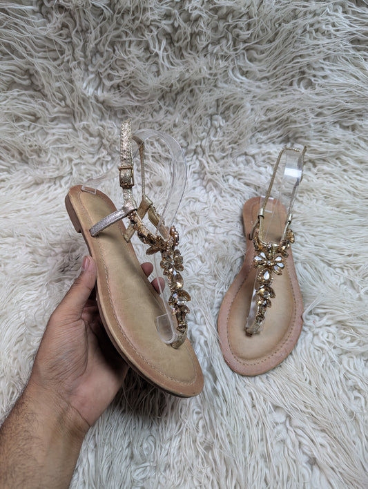 Luxe gold flat