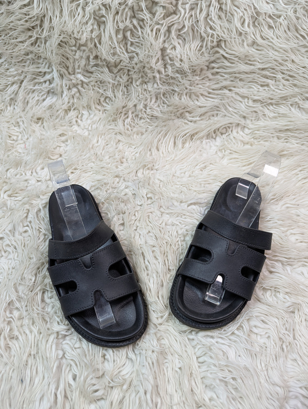 Black slipper for women's