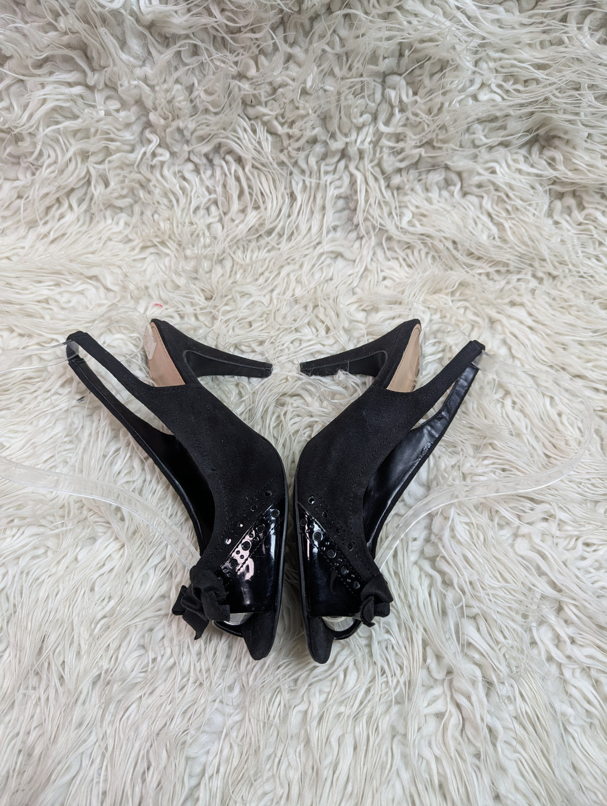 East5th black heel