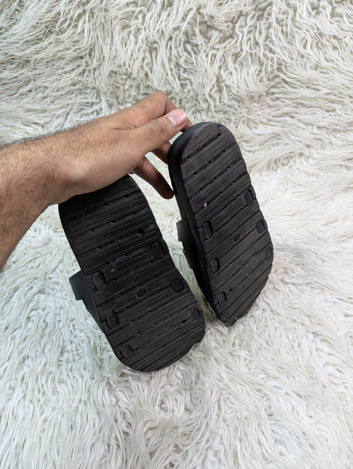 Black slipper for women's