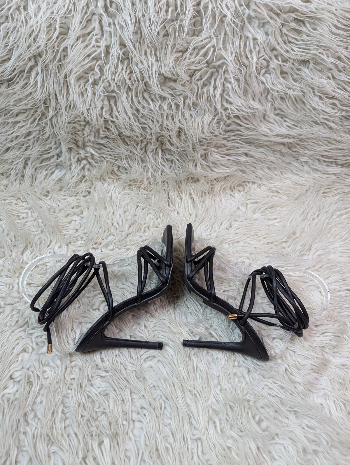 FAISHIONNOVA BLACK PENCIL HEEL