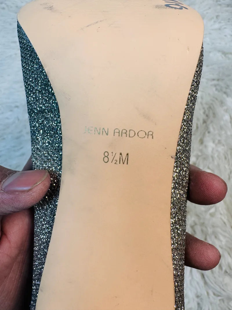 Jenn Ardor (39.5)