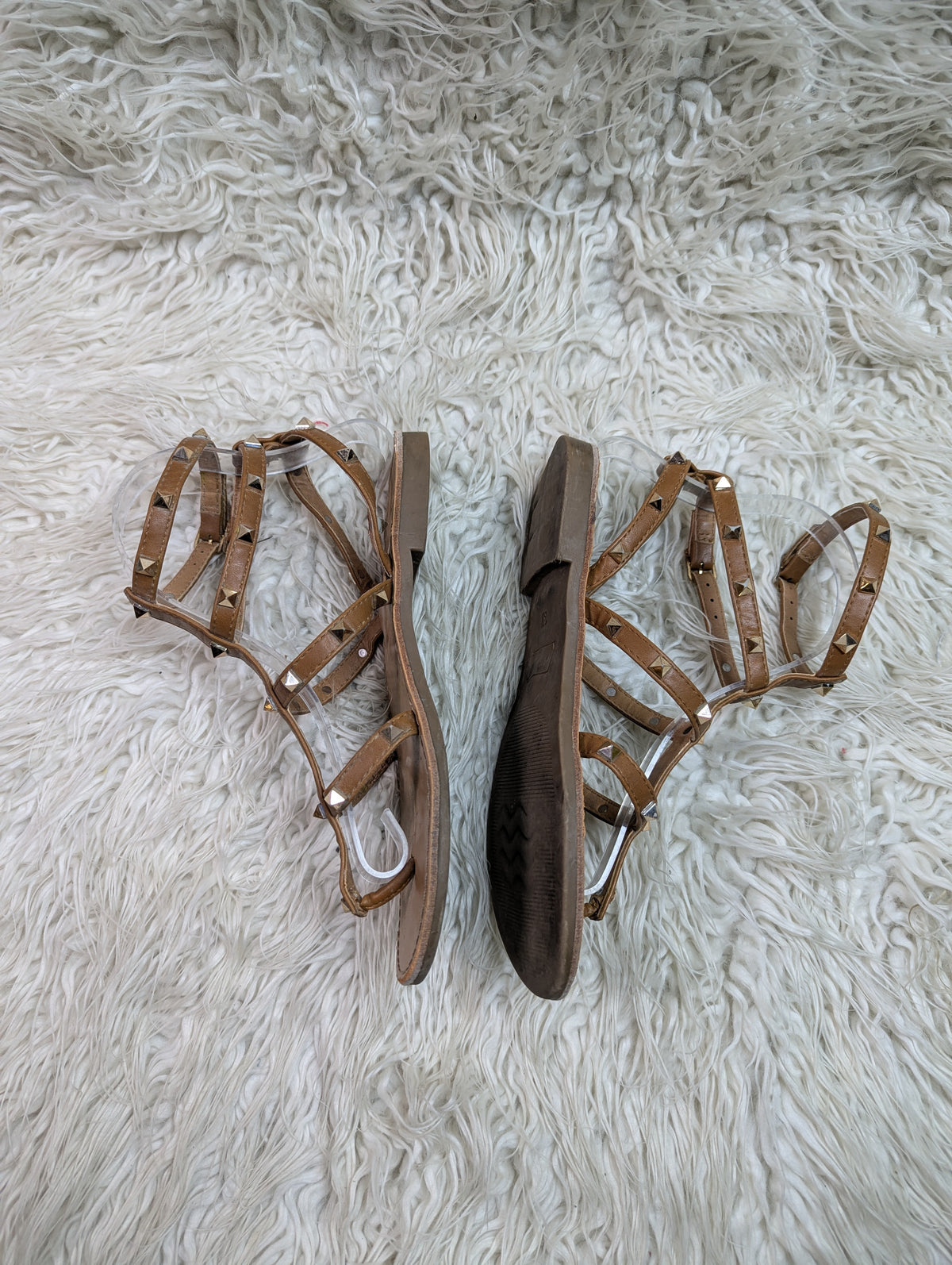 Evenaodd gold Flat sandal