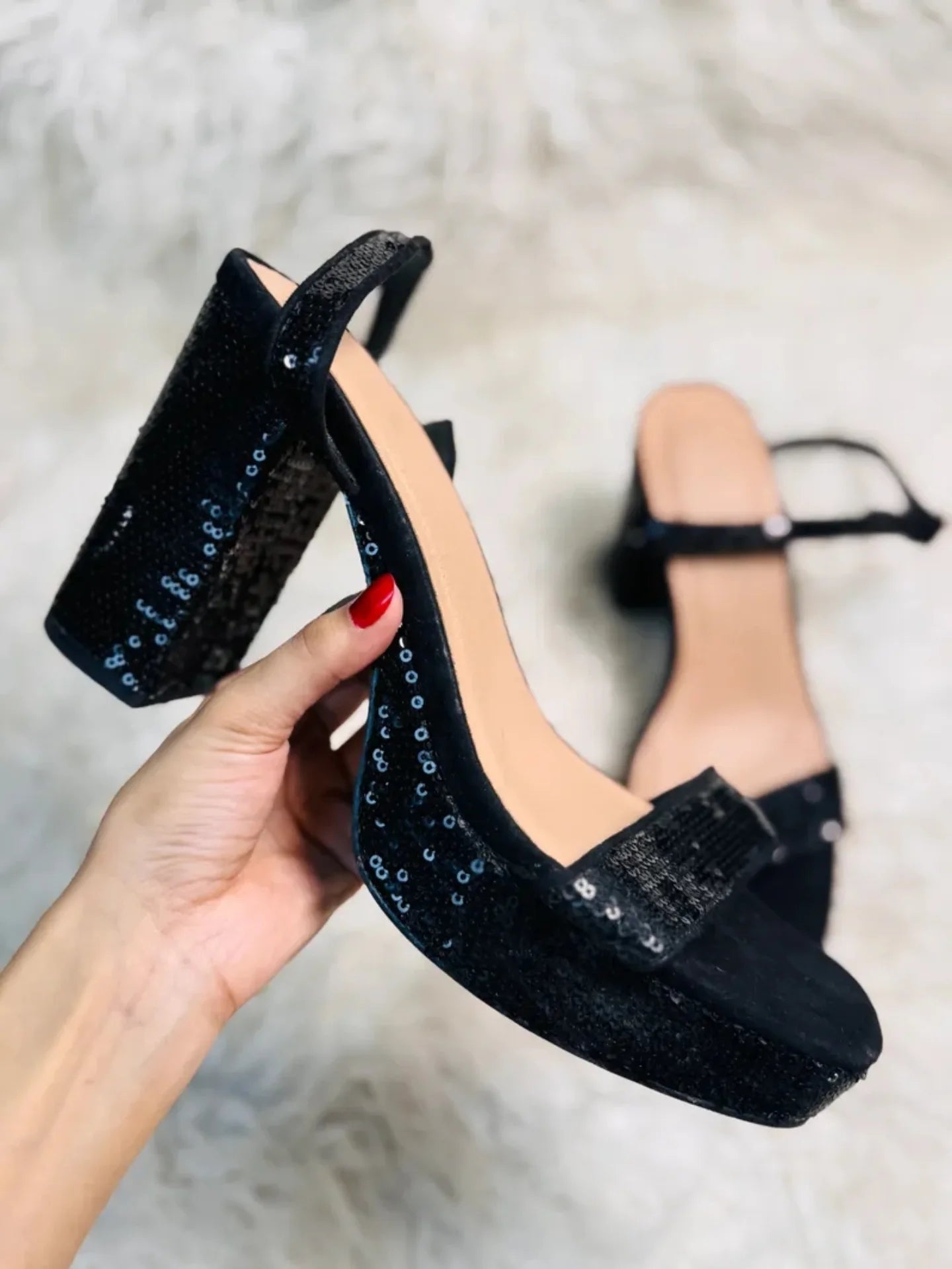NEW LOOK BLACK HEEL (40)