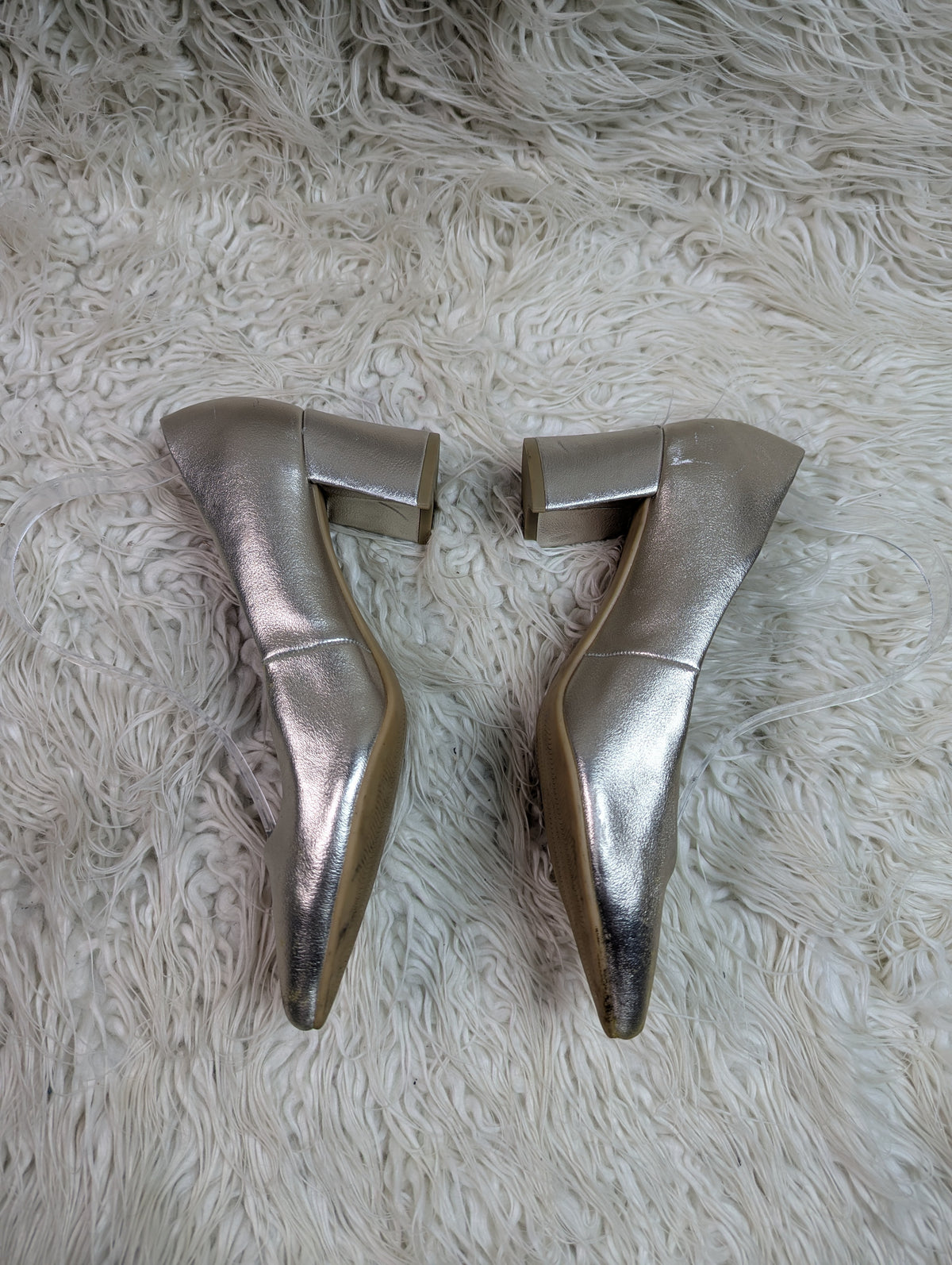 MARCO TOZZ Silver pump style heel
