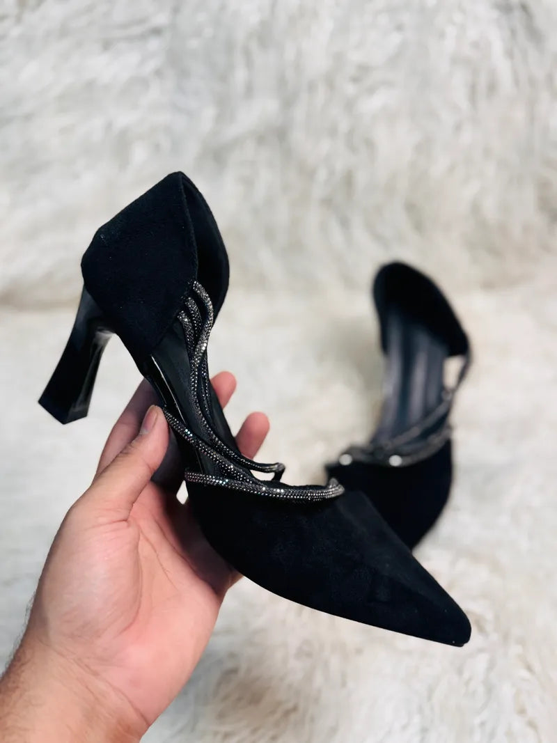 Jet Black Heel (41)