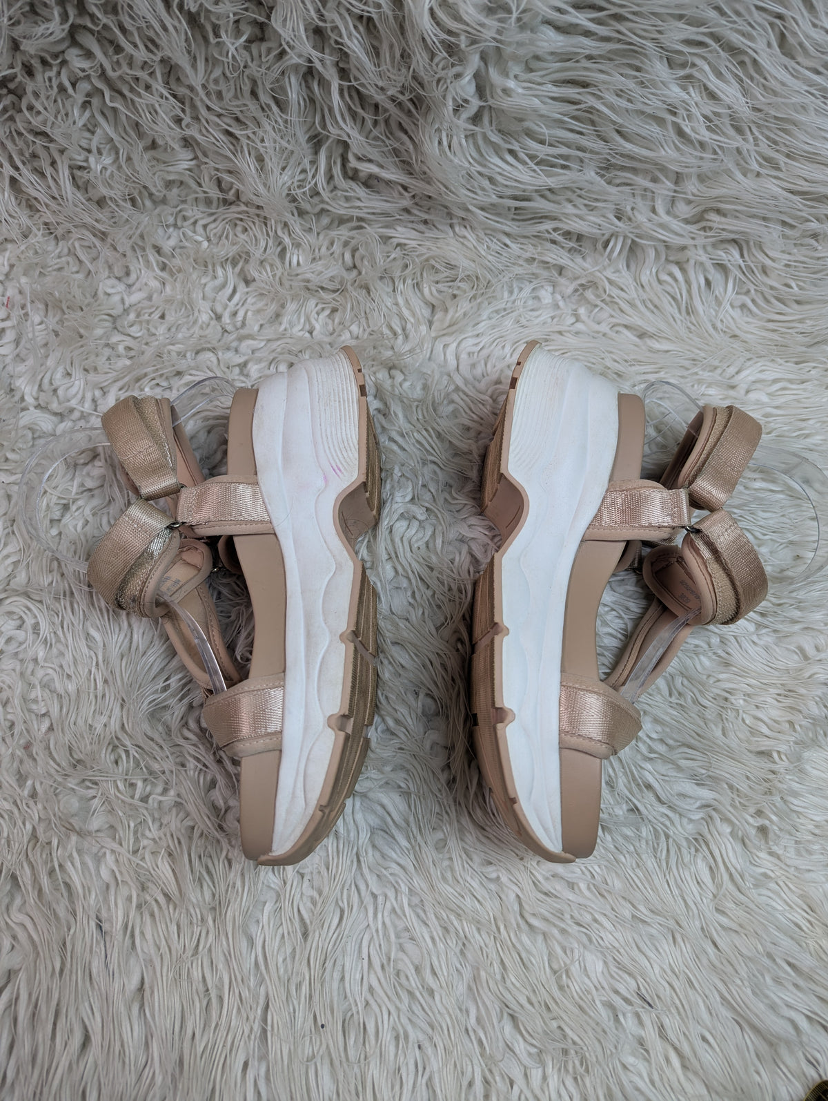 STRADIVARIUS sandal