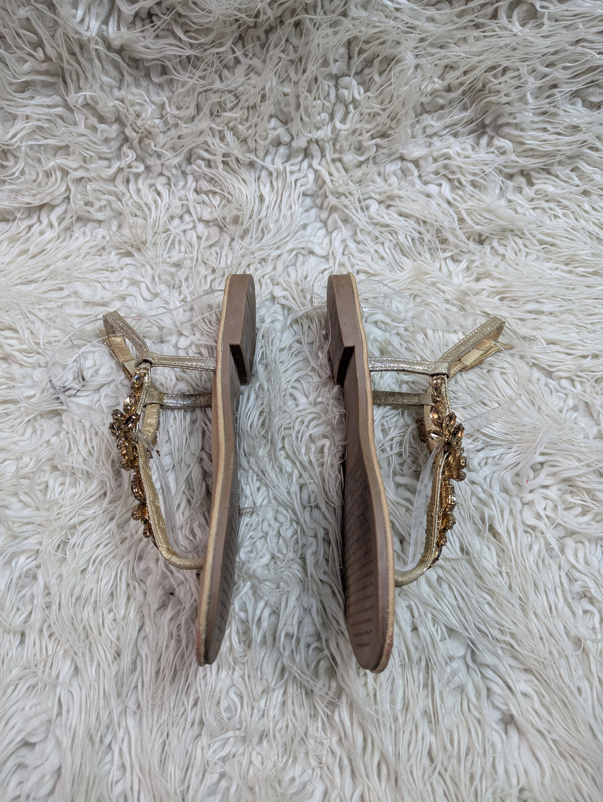 Luxe gold flat