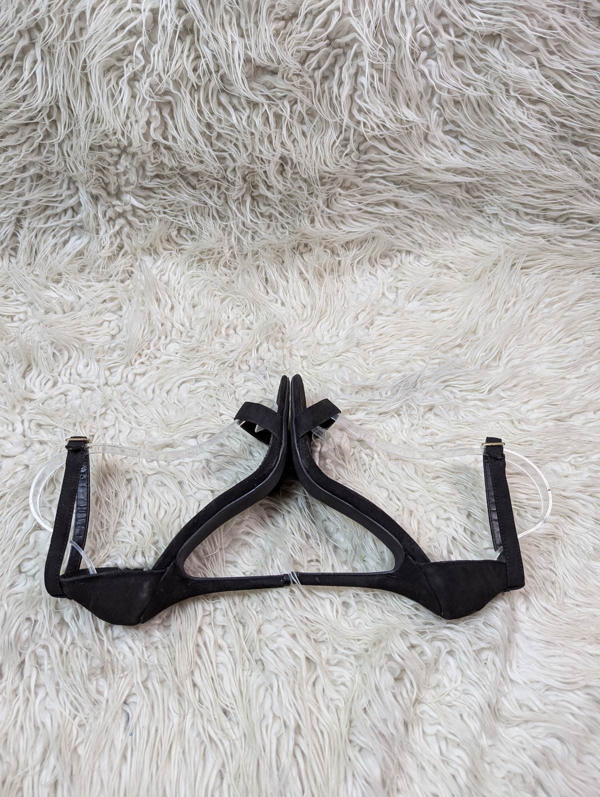 Lulus Black pencil heel