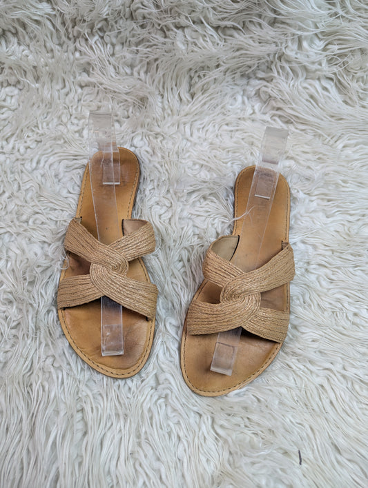 Wood color Slipper
